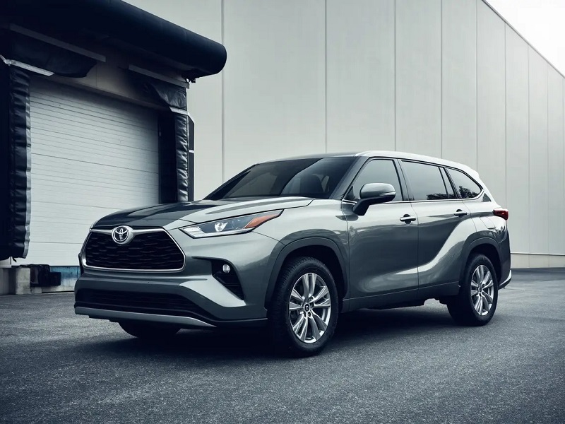 Toyota Highlander sa dobre predáva na domácom trhu a expanduje do celého sveta