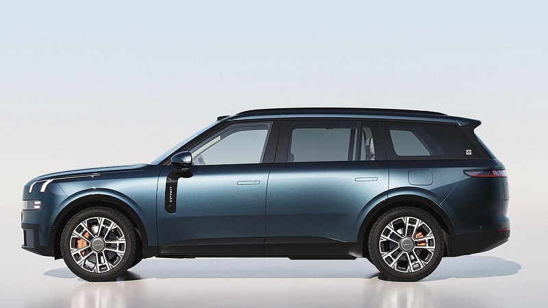 Lynk&Co 900 zrýchľuje svoju expanziu do zámoria, pričom novým cieľom sa stáva stredoázijský trh